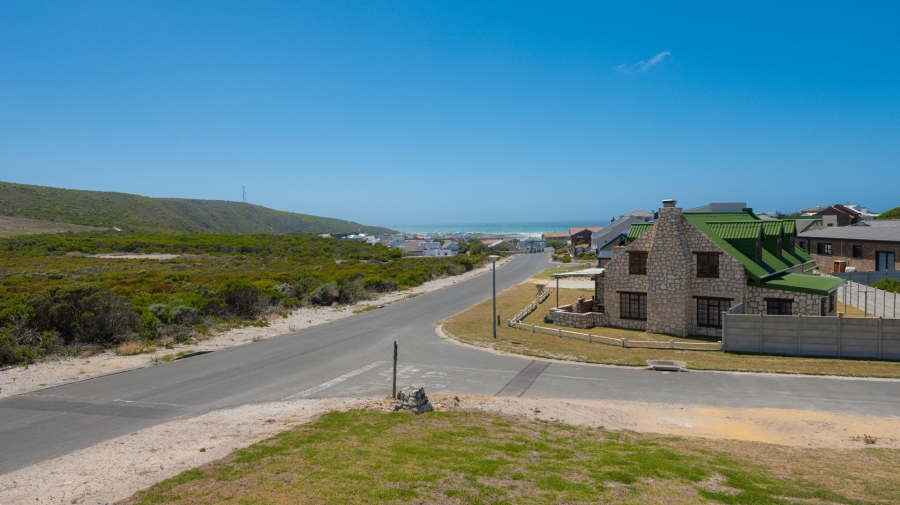 To Let 3 Bedroom Property for Rent in Agulhas Western Cape